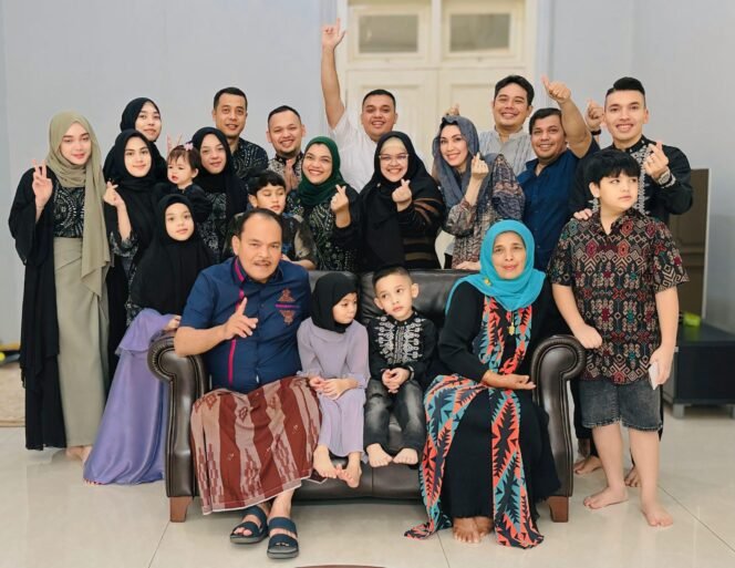 
					Rosnati Syech Sampaikan Permohonan Maaf Atas Kegaduhan di Universitas Malahayati, Kepada Masyarakat Lampung