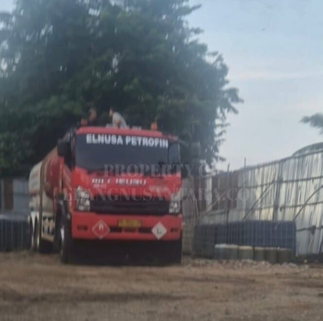 
					Gudang Minyak Ilegal Milik Adi Terbakar di Mendalo: Diduga Seringkali Jadi Tempat Penyelewengan Minyak BBM Bersubsidi