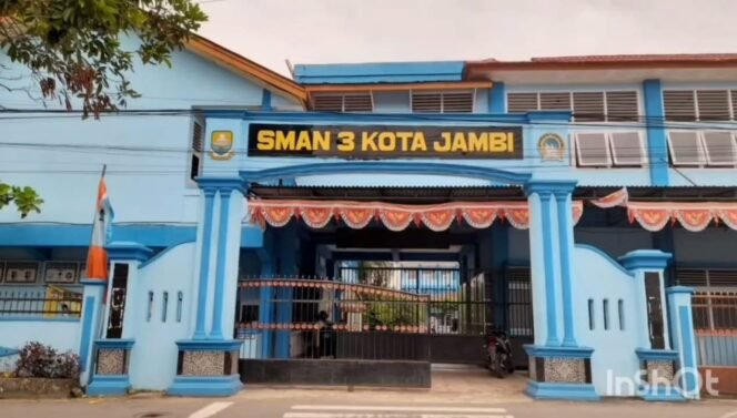 
					SMA Negeri 3 Kota Jambi Diduga Jadi Sarang Pungli, Siswa Berprestasi Terpaksa Keluar Sekolah