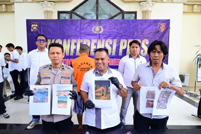 
					Ditreskrimsus Polda Jambi Gerebek Tambang Ilegal di Merangin: Satu Operator Excavator Ditangkap, Pemodal Masih Buron