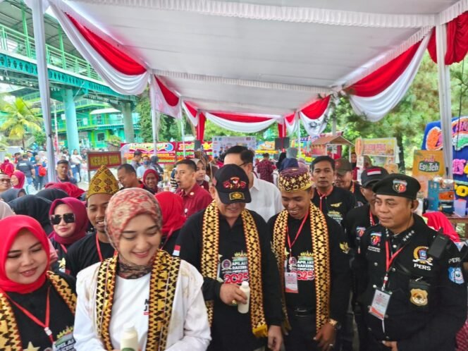
					PWDPI Dukung Ekonomi Kerakyatan Lewat Bazar UMKM Merah Putih