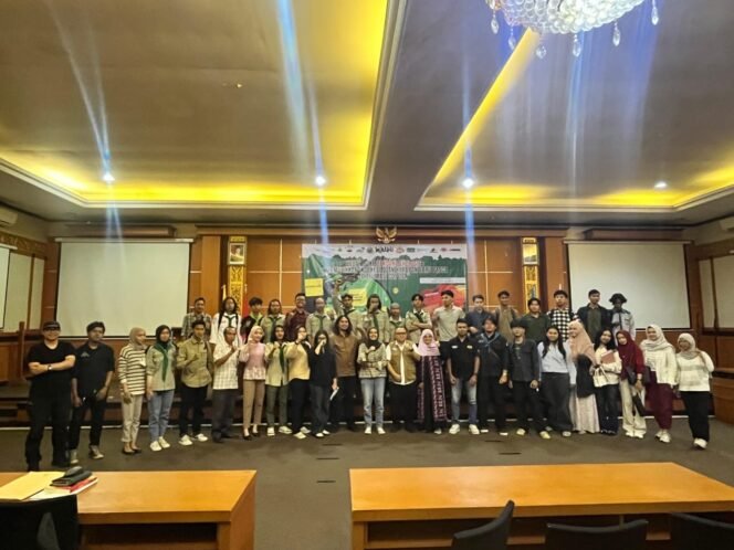 
					Bedah Buku Bencana Ekologis di Unbari, Soroti Kerusakan Lingkungan Jambi dan Kegagalan Pemerintah dalam Mitigasi Bencana