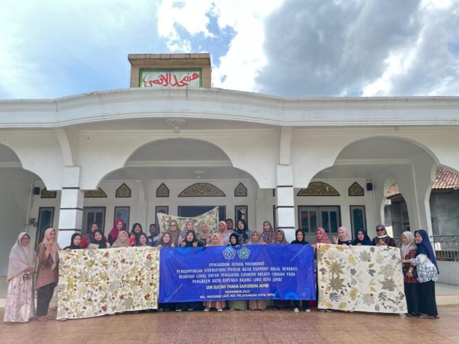 
					UIN Sulthan Thaha Saifuddin Jambi Dorong Ekonomi Kreatif Syariah melalui Inovasi Batik Ecoprint Halal