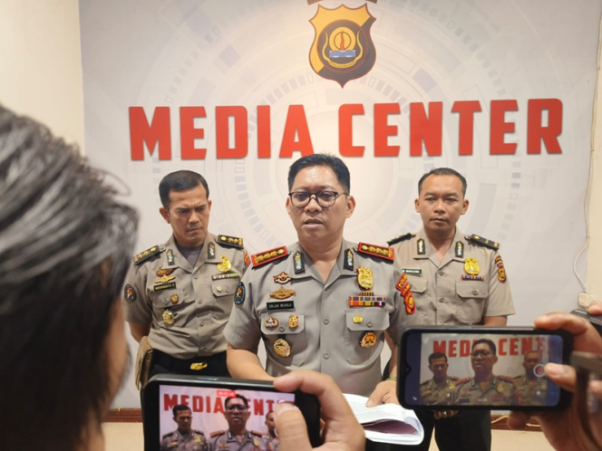 
					Korban Akibat Longsor di Lokasi PETI Sarolangun Bertambah! Kini Ada 8 Korban Tewas dan 4 Pekerja Luka-Luka