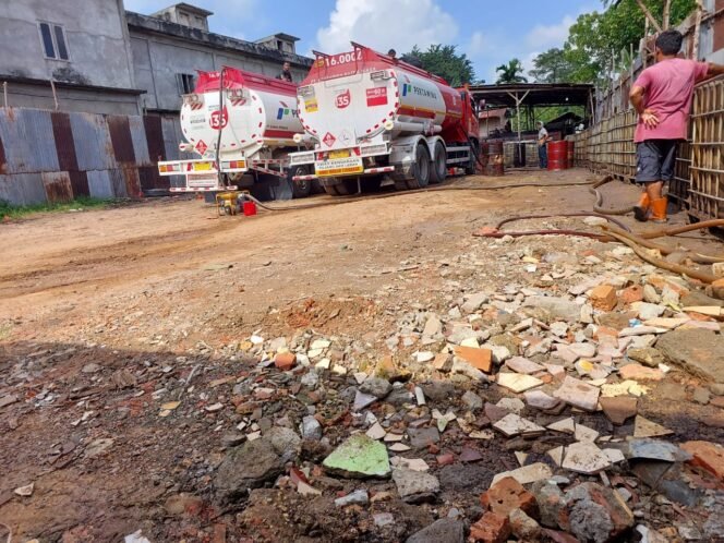 
					Gudang Penimbunan BBM Diduga Milik Sibarani Merajalela: Kasubdit Tipidter Polda Jambi Segera Menindaklanjuti