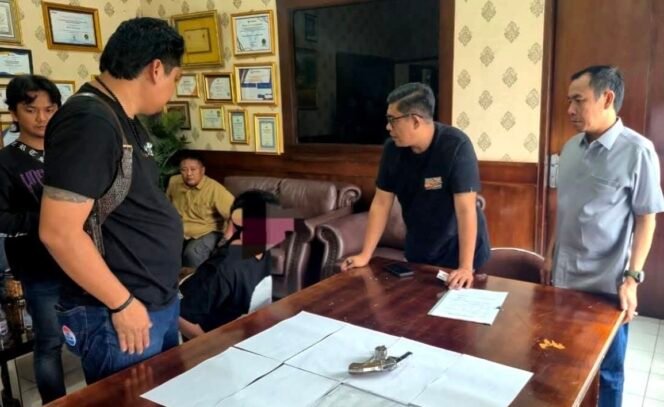 
					Ketum PWDPI M. Nurullah RS: APH Wajib Telusuri Pemilik Bank Keliling dan Asal Usul Senjata Tajam/Peluru