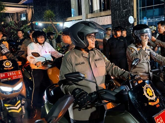 
					Antisipasi Geng Motor dan Balap Liar, Wali Kota Maulana Pimpin Patroli Gabungan Skala Besar di Kota Jambi