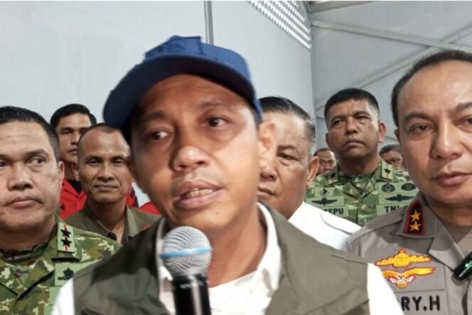 
					Karhutla Riau Dipuji Menhut Raja Juli: Pangdam dan Kapolda Disebut Layak Naik Pangkat
